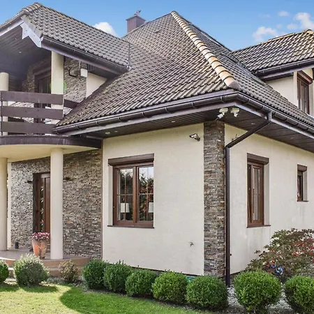 Nyaraló Stunning Home In Mscice With Wifi *