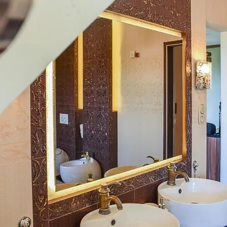 Lovely In With Kitchen 別荘 ムシチツェ