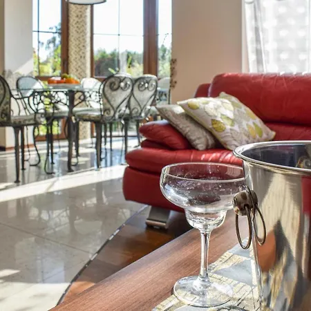 Lovely In With Kitchen Casa vacanze *